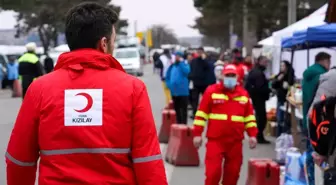 Türk Kızılay öncü ekipleri Ukrayna'nın güneybatı sınırında