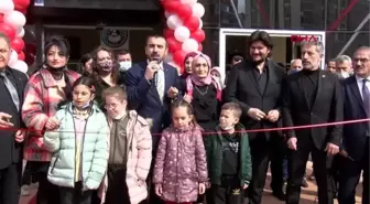 KESTEL 13'ÜNCÜ KİTAP GÜNLERİ, AHMET ŞAFAK'IN KATILIMIYLA BAŞLADI