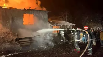 Kütahya'da şehit ailesinin evi yandı