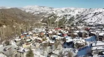 Sular altında kalacak mahallenin sakinleri hüzün ve heyecanı birlikte yaşıyor