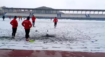 Kars 36 Spor Artvin Çoruh karşılaşması hazırlıklarını sürdürüyor