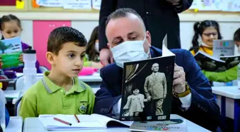 Başkan Ayhan'dan 'Kitap Kumbaram' projesine destek çağrısı