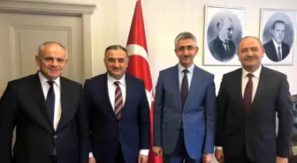 Belediye başkanlarından Bakan Yardımcısı Yılmaz'a ziyaret