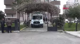 İZMİR'DE, EVLİ ÇİFT EVLERİNDE ÖLÜ BULUNDU