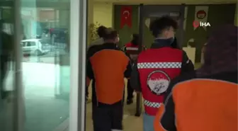 Kartal Belediyesi'nden moto kuryelere sertifikalı ilk yardım eğitimi