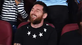 Messi yeni tarzıyla alay konusu oldu! Yapılan yorumlar gülmekten kırıp geçiriyor