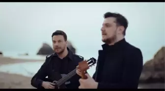 Simsiyahım sözleri! Sinan Akçıl & Ekin Uzunlar - Simsiyahım şarkı sözleri! Şarkı hakkında bilgiler