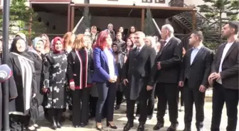 AK Partili Kadınlardan 8 Mart Kadınlar Günü açıklaması