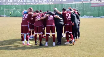 Elazığspor, 20 futbolcuyla Adıyaman'da