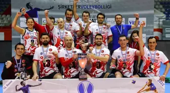 Şirketler Voleybol Ligi'nde şampiyonlar belli oldu