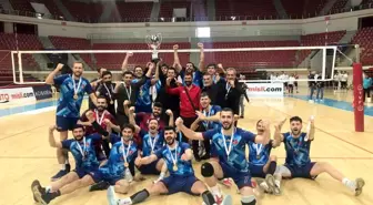 Son Dakika | Yenişehir Belediyesi Erkekler Voleybol Takımı 1. Lig'e yükseldi