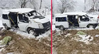 Samsun'da servis devrildi: 1 öğrenci öldü, 7 kişi yaralandı