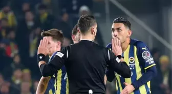 Son Dakika: Kıyamet kopuyor! Fenerbahçe-Trabzonspor maçında görev yapan Mete Kalkavan hakemliği bıraktı