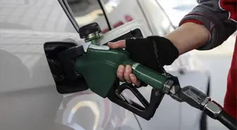 Akaryakıt fiyatları düşecek mi 2022? 27 Mart Benzine İNDİRİM gelecek mi? Akaryakıt fiyatları düşecek mi? Benzin ve motorin fiyatları düşecek mi?