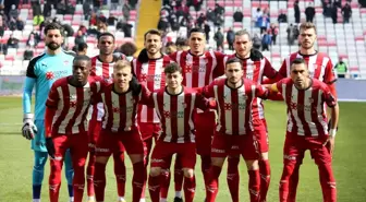 Sivasspor'un Adana kafilesi belli oldu