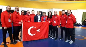 U23 Avrupa Şampiyonası'nda kadın güreşçilerden 3 madalya