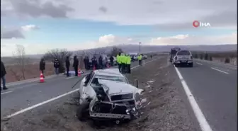 Son dakika haber: Otomobil refüje çıkarak takla attı: 1 ölü, 2 yaralı