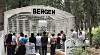 Bergen'in mezarı neden kafeste? Bergen'in mezarı neden kilitli, mezarlık nerede?