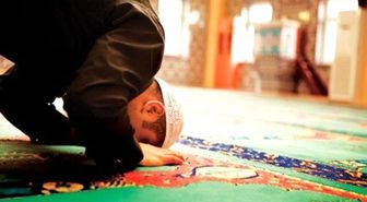 100 rekatlık Berat Gecesi namazı nasıl kılınır? Berat Kandili gecesinde kılınacak 100 (yüz) rekatlık namaz tarifi ve kılınışı! Hangi sureler okunur?