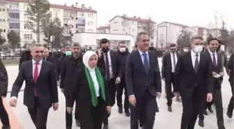 Bakan Özer, Erman Ilıcak Fen Lisesi Açılış Törenine katıldı