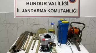 Burdur'da kaçak kazı yapan 4 kişi suçüstü yakalandı