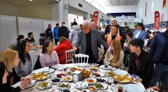 Başkan Gürün, Üniversite öğrencileri ile bir araya geldi