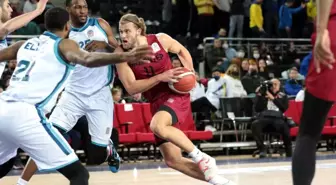 ING Basketbol Süper Ligi: Türk Telekom: 65 Gaziantep Basketbol: 66