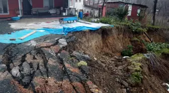 Samsun'da 21 kırsal mahallenin kullandığı yol çöktü