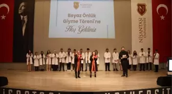 Geleceğin sağlıkçıları, mesleğe ilk adımlarını 'beyaz önlük' giyerek attı