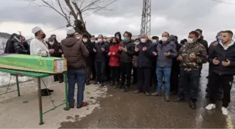 Son dakika... KADES ihbarıyla gelen polislerin darbedilmiş bulduğu Eda öldü, sevgilisi gözaltında (2)