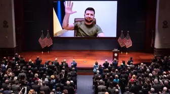 Ukrayna lideri Zelenskiy'nin enformasyon savaşı ve her ülke parlamentosunda değişen referansları