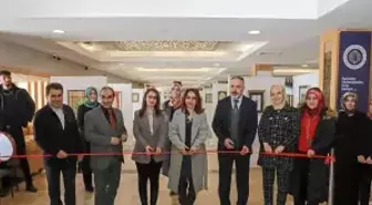 Atatürk Üniversitesinde Kadınlar ve Çiçekler Sergisi açıldı