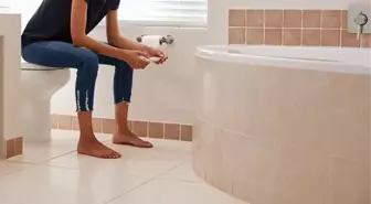 6 yıldır cinsel hayatları yoktu! Genç adam banyoda hamilelik testini bulunca, başına gelenleri anladı