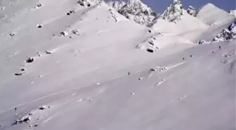 Kaçkar Dağları bu yıl 370 'heliski' sporcusunu ağırladı