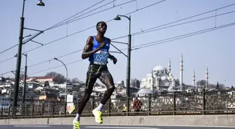 N Kolay 17. İstanbul Yarı Maratonu koşuldu