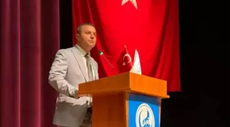 Kayseri'de 'Ülkü ocaklı ol, bağımlı olma' konferansı