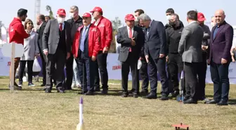 Samsun'da öğrencilerin tasarladığı 'model roketler' fırlatıldı