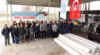 Manisa Büyükşehir Belediyesinden çilek üreticilerine destek