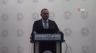 YKS'ye hazırlanan öğrencilere seminer