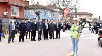 Okul önlerindeki trafik düzenini gönüllüler sağlayacak