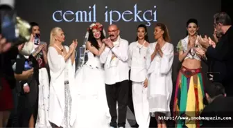 Cemil İpekçi'den 50'nci Sanat Yılına Özel Defile