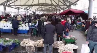 Ramazan öncesi çarşı ve pazarlarda yoğunluk yaşandı