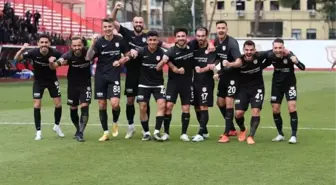 Bitime 5 hafta kala garantilediler! İstanbul ekibi, Spor Toto 1. Lig'e yükseldi