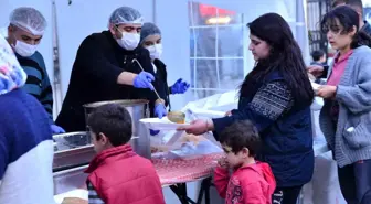 Kahramankazan Belediye Başkanı Oğuz, ilk iftarda vatandaşlarla buluştu