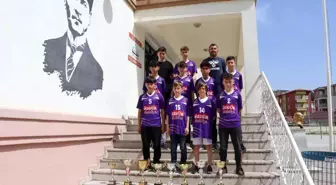 Atletizmde 8 yıldır şampiyonluğu kaptırmıyorlar