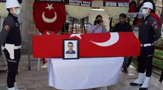 Şehit polis memuru Babayiğit, gözyaşları içerisinde uğurlandı