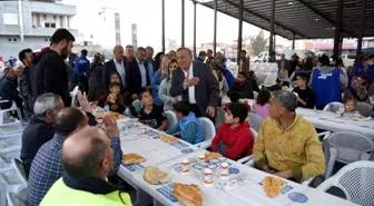 Seyhan'da iftar sofrası kuruldu