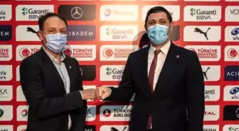 Son Dakika: A Milli Erkek Basketbol Takımı'nda Başantrenör Orhun Ene ile yollar ayrıldı