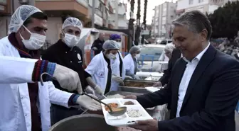 Başkan Uysal, iftarda vatandaşlarla buluşuyor