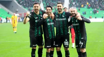 Şampiyonluk yolundaki Sakaryaspor'un altın ayakları